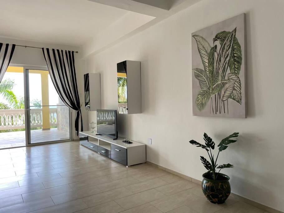 Spring Garden Mobay Resort Luxurious Apartments 몬테고 베이 외부 사진