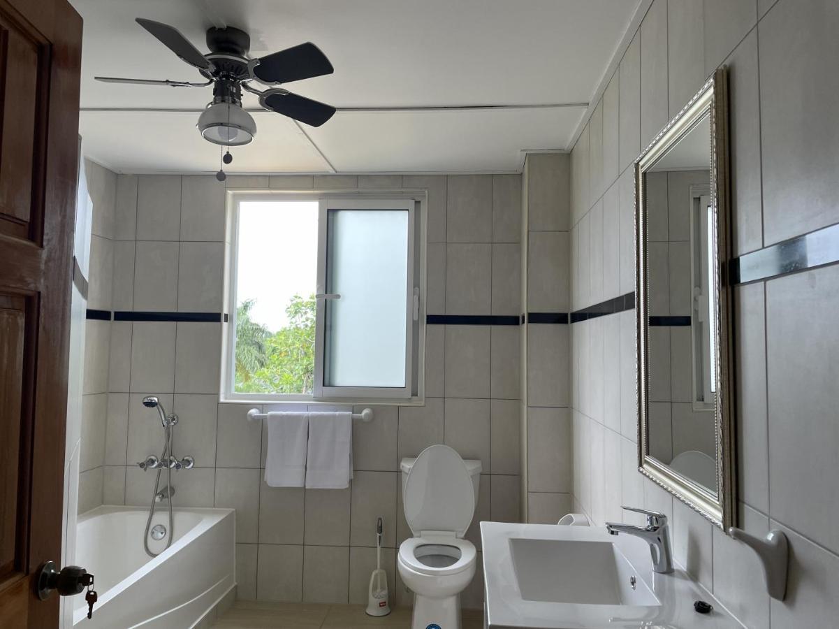 Spring Garden Mobay Resort Luxurious Apartments 몬테고 베이 외부 사진