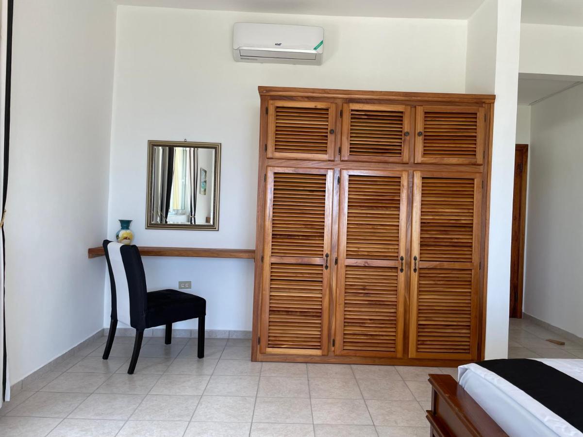 Spring Garden Mobay Resort Luxurious Apartments 몬테고 베이 외부 사진