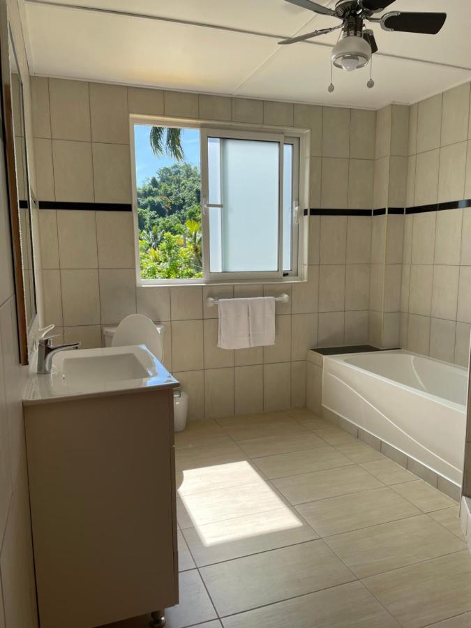 Spring Garden Mobay Resort Luxurious Apartments 몬테고 베이 외부 사진