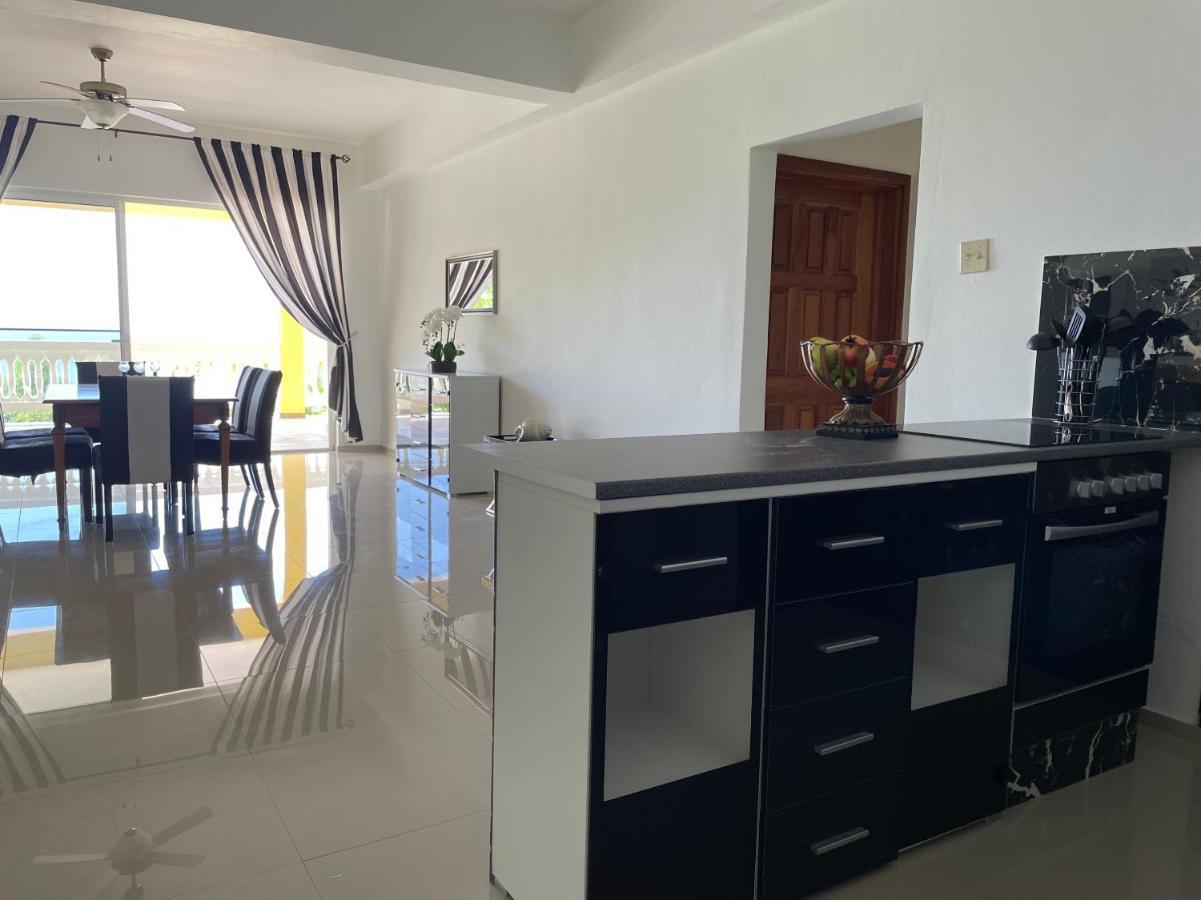 Spring Garden Mobay Resort Luxurious Apartments 몬테고 베이 외부 사진